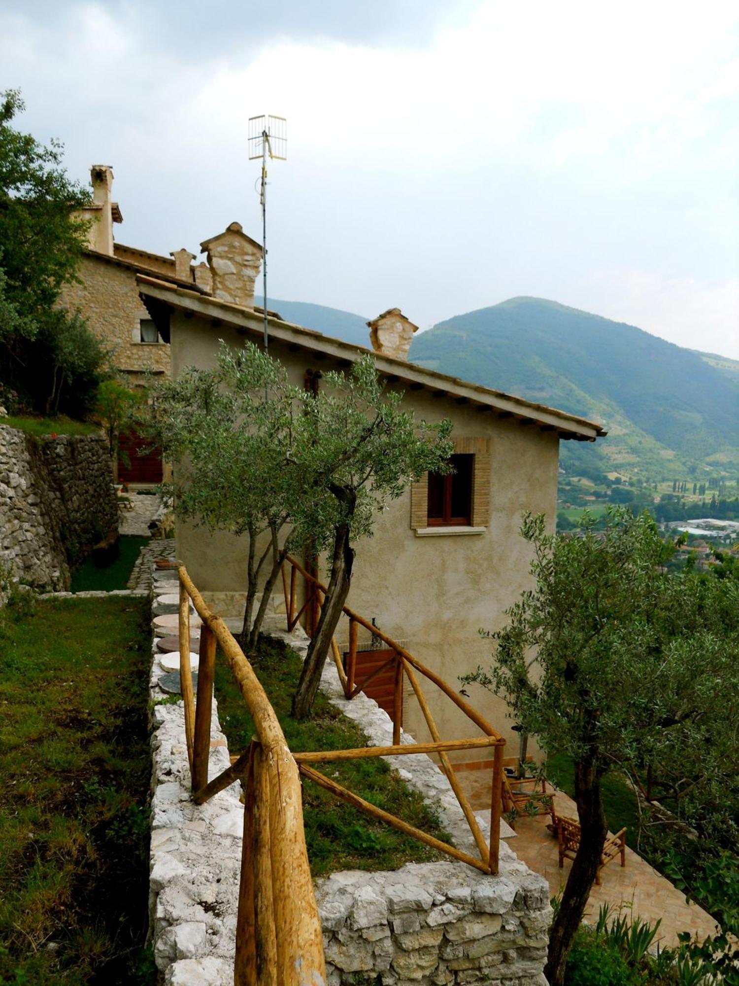 Guesthouse Runcini Ferentillo Dış mekan fotoğraf
